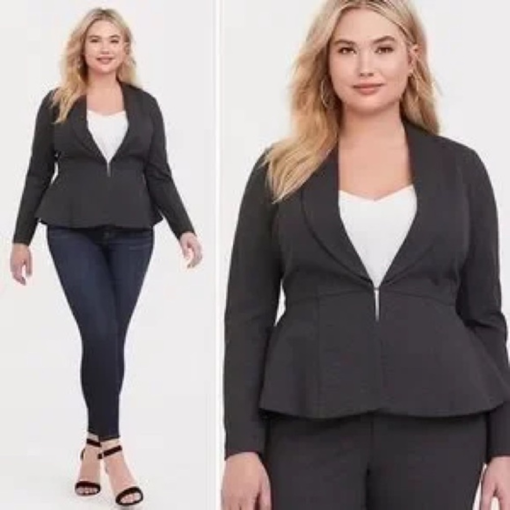 Studio Dark Gray Blazer